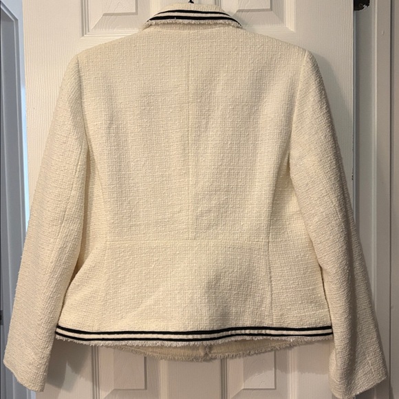 NWT Talbots Framed Tweed Ivory Blazer w Fringe size 10 - Picture 6 of 8